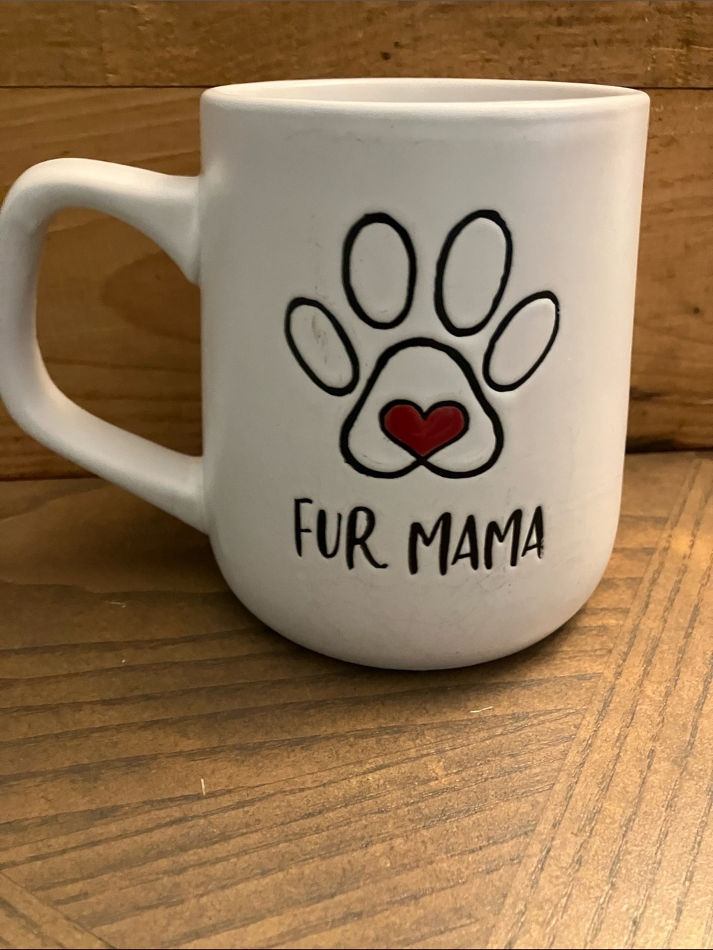 Prime design Fur Mama White Ceramic Mug with Red Heart Paw